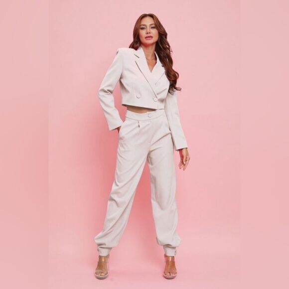 001. Crop blazer and trouser 2pc set- CREAM - Picture 1 of 3